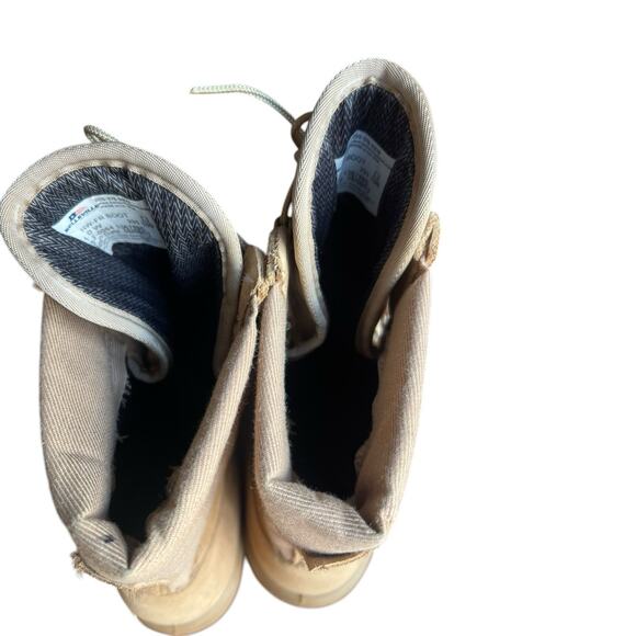 Genuine US Army Belleville HW-FR Desert Combat Boots NWOB Mens 11W 2013 Vibram